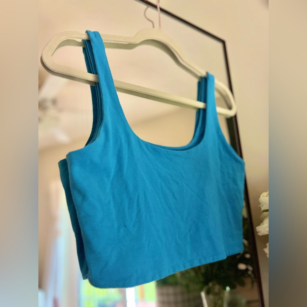 Wild Fable crop top - Picture 2 of 3